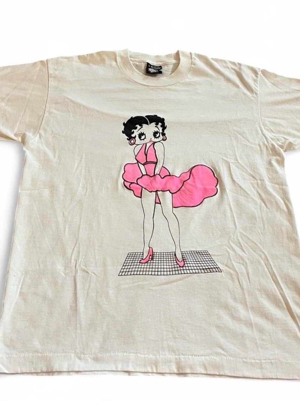 Vintage Women’s Betty Boop White/Pink Marilyn Monroe Pose Shirt Size L